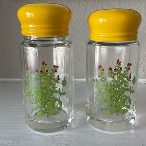 Vintage Japanese Salt/ Pepper Shakers